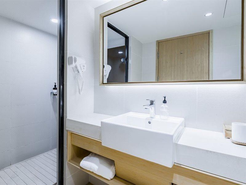 Ji Hotel Shanghai Hongqiao National Convention And Exhibition Center Xujing Buitenkant foto