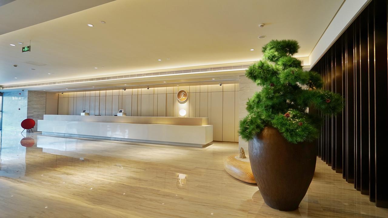 Ji Hotel Shanghai Hongqiao National Convention And Exhibition Center Xujing Buitenkant foto
