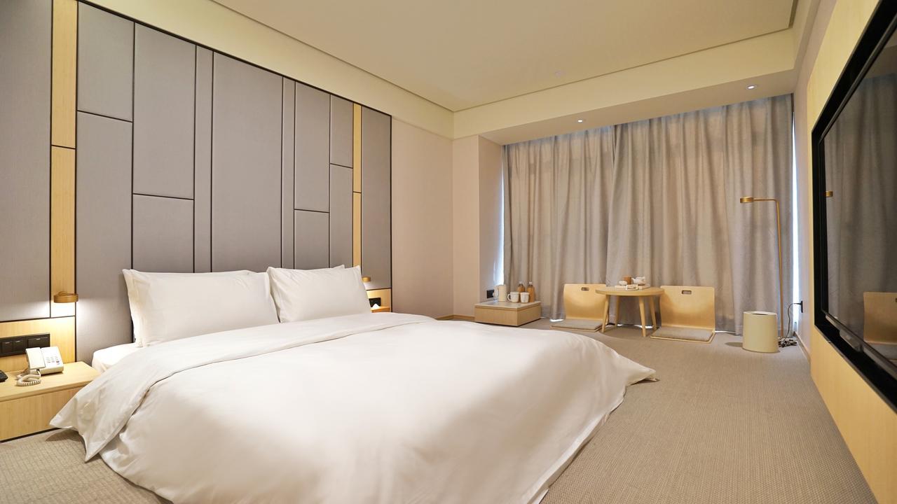 Ji Hotel Shanghai Hongqiao National Convention And Exhibition Center Xujing Buitenkant foto